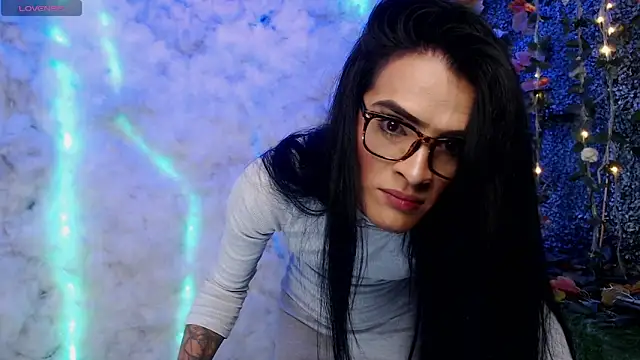 ZAMMIRA online show from April 2026 06:08:02 PM