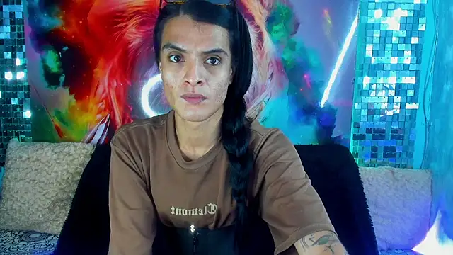 ZAMMIRA online show from March 2026 12:39:01 PM