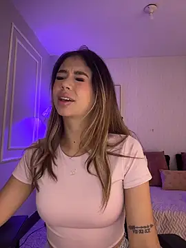 HoneyMollyX online show from February 2026 01:07:02 PM