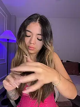 HoneyMollyX online show from March 2026 01:49:02 PM