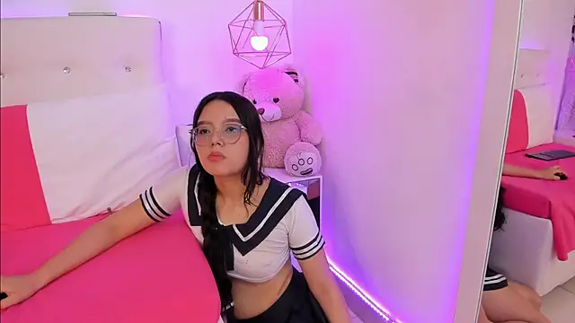 Snapshot of Nara_Pink chatting on November 2025 08:13:02 PM Nara Pink online show from November 2025 08:13:02 PM