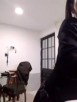 you yuyuu online show from April 2026 02:36:02 PM