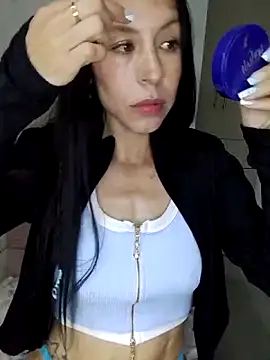 you yuyuu online show from November 2025 02:38:02 AM