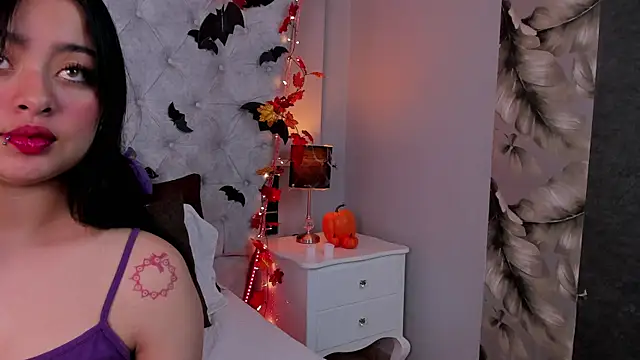 Snapshot of baby_naomy chatting on October 2025 02:27:01 PM baby naomy online show from October 2025 02:27:01 PM