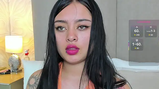 Snapshot of baby_naomy chatting on October 2025 02:05:01 PM baby naomy online show from October 2025 02:05:01 PM