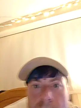 Snapshot of DelayedAnalog720 chatting on November 2025 11:41:01 PM DelayedAnalog720 online show from November 2025 11:41:01 PM