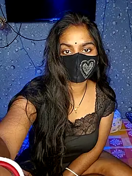 Snapshot of Sweet-Maddlina chatting on December 2025 03:02:01 AM Sweet-Maddlina online show from December 2025 03:02:01 AM