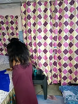 Sweet-Maddlina online show from April 2026 05:42:02 AM