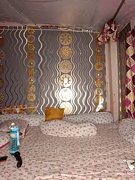 Snapshot of Sweet-Maddlina chatting on November 2025 12:09:01 PM Sweet-Maddlina online show from November 2025 12:09:01 PM