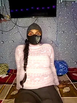 Sweet-Maddlina online show from December 2025 06:04:01 AM