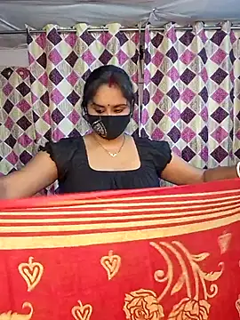 Sweet-Maddlina online show from February 2026 11:10:01 AM