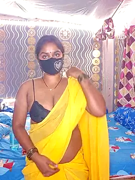 Snapshot of Sweet-Maddlina chatting on October 2025 04:00:01 AM Sweet-Maddlina online show from October 2025 04:00:01 AM