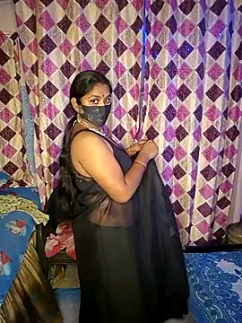 Sweet-Maddlina online show from March 2026 12:03:02 PM