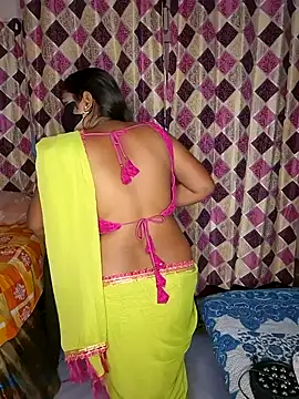 Sweet-Maddlina online show from March 2026 01:36:01 PM