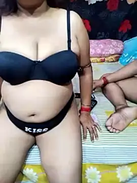 modhu82 online show from March 2026 06:20:01 PM