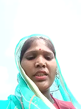 Hot hat online show from October 2025 06:59:01 AM