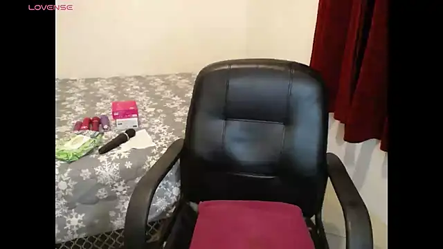 Snapshot of Maria_stella chatting on May 2026 03:52:01 PM Maria stella online show from May 2026 03:52:01 PM