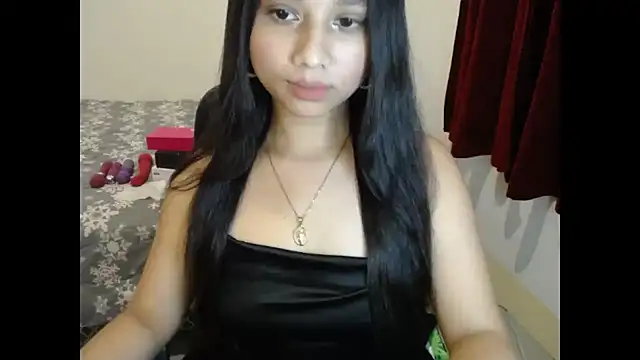 Snapshot of Maria_stella chatting on May 2026 04:38:01 PM Maria stella online show from May 2026 04:38:01 PM