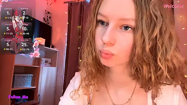 LunaCrave online show from January 2026 12:19:02 PM