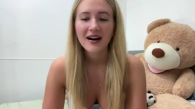 itssosierra online show from February 2026 10:53:01 PM