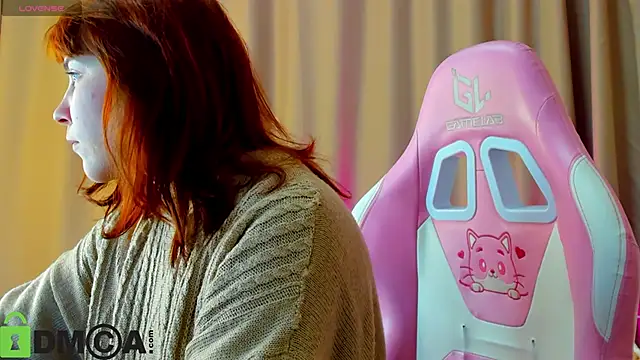 Snapshot of Rene_Shine chatting on November 2025 05:12:01 PM Rene Shine online show from November 2025 05:12:01 PM