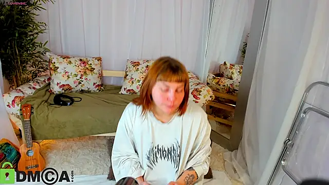 Rene Shine online show from October 2025 09:22:02 AM