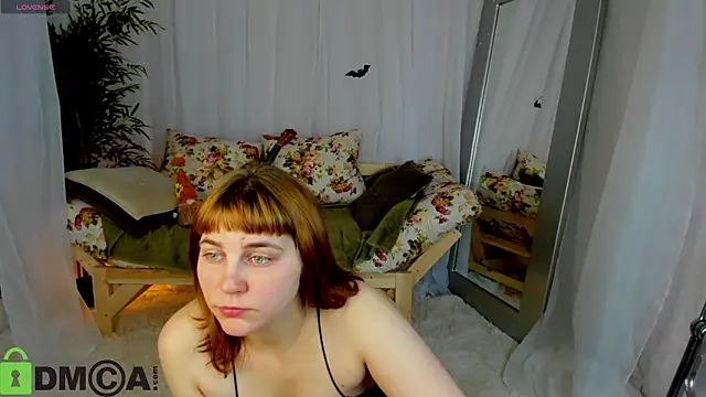 Snapshot of Rene_Shine chatting on October 2025 09:31:01 AM Rene Shine online show from October 2025 09:31:01 AM