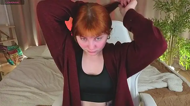 Snapshot of Rene_Shine chatting on February 2026 05:21:02 PM Rene Shine online show from February 2026 05:21:02 PM