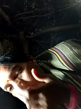 Snapshot of Cutsedi3 chatting on October 2025 11:36:01 PM Cutsedi3 online show from October 2025 11:36:01 PM