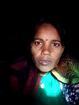 Snapshot of Cutsedi3 chatting on December 2025 10:59:02 PM Cutsedi3 online show from December 2025 10:59:02 PM