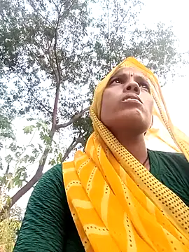 Snapshot of Cutsedi3 chatting on October 2025 11:31:02 AM Cutsedi3 online show from October 2025 11:31:02 AM