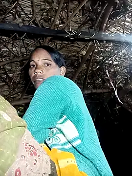 Snapshot of Cutsedi3 chatting on November 2025 09:36:01 PM Cutsedi3 online show from November 2025 09:36:01 PM