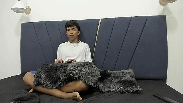 Snapshot of ryder_cum23 chatting on November 2025 07:24:02 AM ryder cum23 online show from November 2025 07:24:02 AM