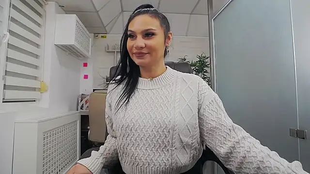 YaraXCox online show from January 2026 05:00:02 AM