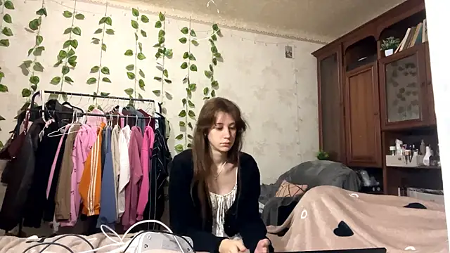 WildPeachh online show from November 2025 09:15:02 PM