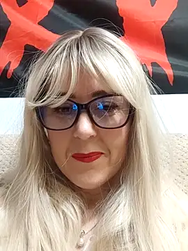 Amelialove42 online show from November 2025 02:50:01 PM