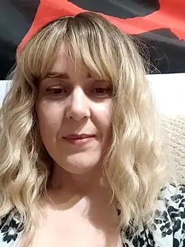 Amelialove42 online show from February 2026 05:46:01 PM