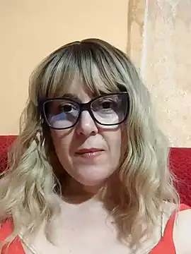 Amelialove42 online show from May 2026 07:07:02 PM