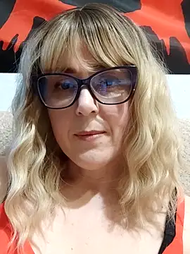 Amelialove42 online show from April 2026 04:55:02 PM