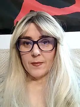 Amelialove42 online show from January 2026 07:28:02 PM