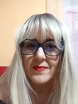 Amelialove42 online show from November 2025 04:34:02 PM