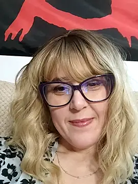 Amelialove42 online show from February 2026 07:25:01 PM