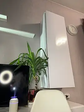 SwittieKendra online show from November 2025 07:01:02 AM