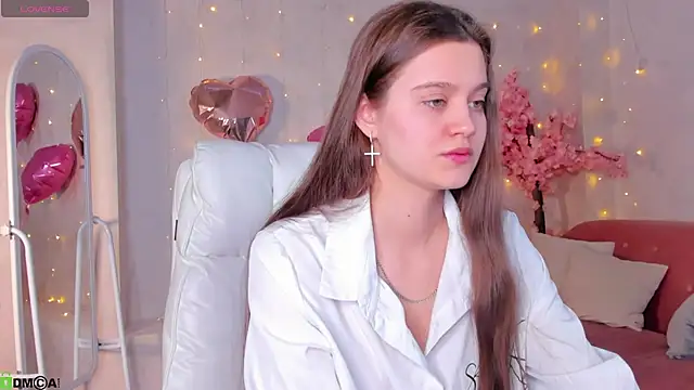 Renesmy Black online show from February 2026 11:48:01 PM