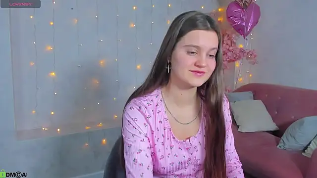 Renesmy Black online show from February 2026 11:28:02 PM