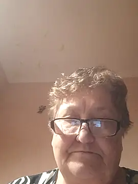 Katherine735 online show from December 2025 10:13:01 PM