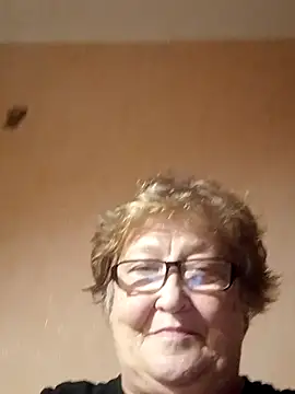 Snapshot of Katherine735 chatting on November 2025 04:33:02 PM Katherine735 online show from November 2025 04:33:02 PM