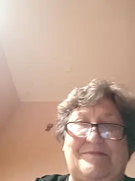 Snapshot of Katherine735 chatting on November 2025 06:11:01 PM Katherine735 online show from November 2025 06:11:01 PM