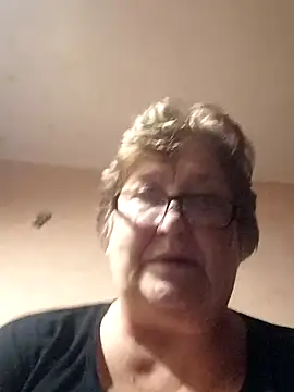 Snapshot of Katherine735 chatting on October 2025 04:14:01 PM Katherine735 online show from October 2025 04:14:01 PM