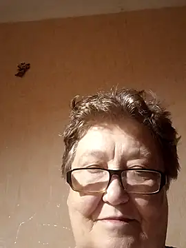 Snapshot of Katherine735 chatting on November 2025 07:14:02 PM Katherine735 online show from November 2025 07:14:02 PM